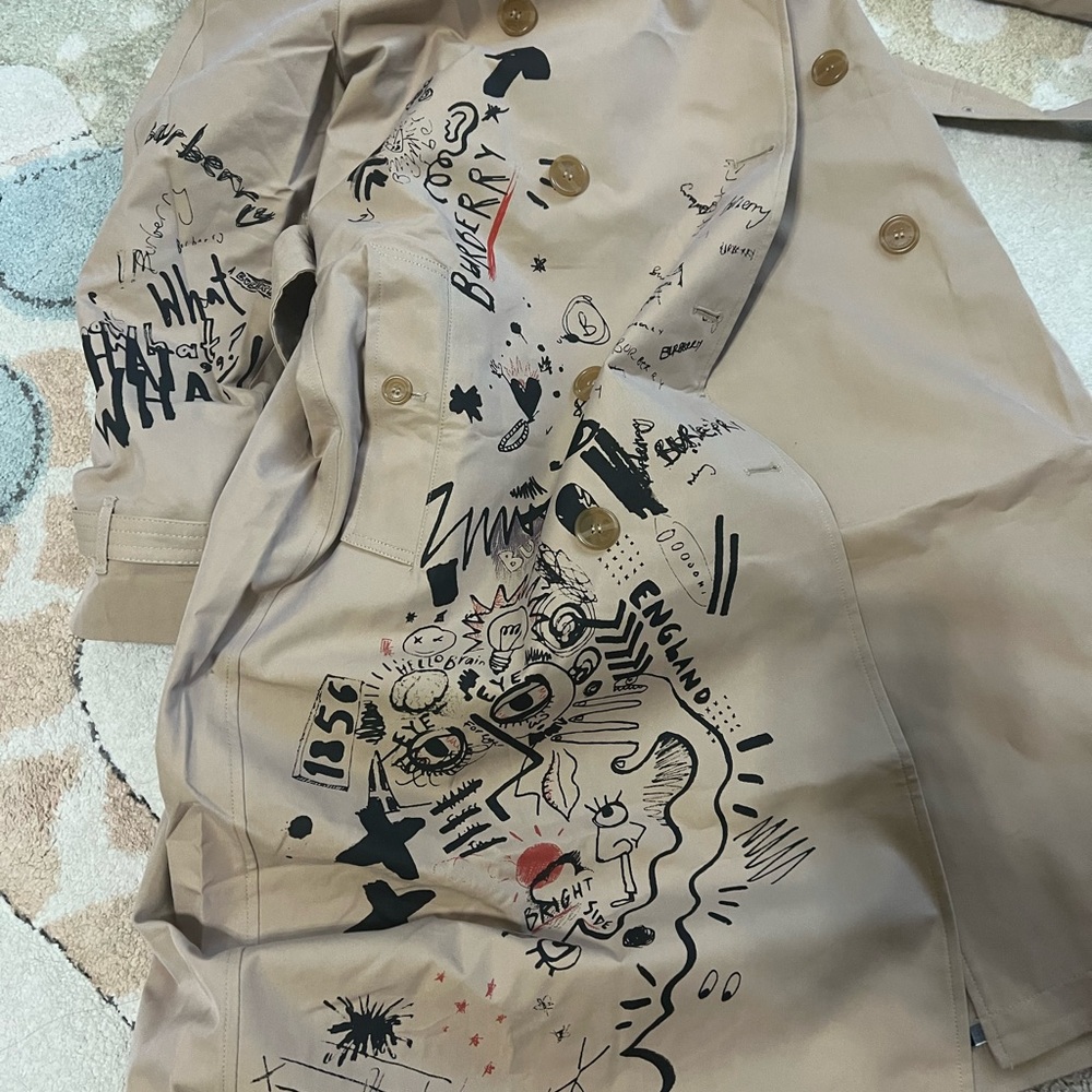 Burberry kris wu graffiti coat doodle art usa 2 fit small/medium - Picture 10 of 13